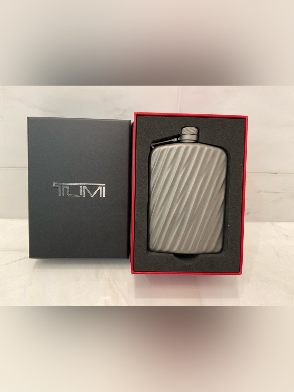 NEW Tumi 19 Degree TITANIUM 5.5” - 6 ounce FLASK - Matte Brushed Titanium